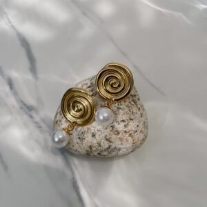 Arete caracol con perlita